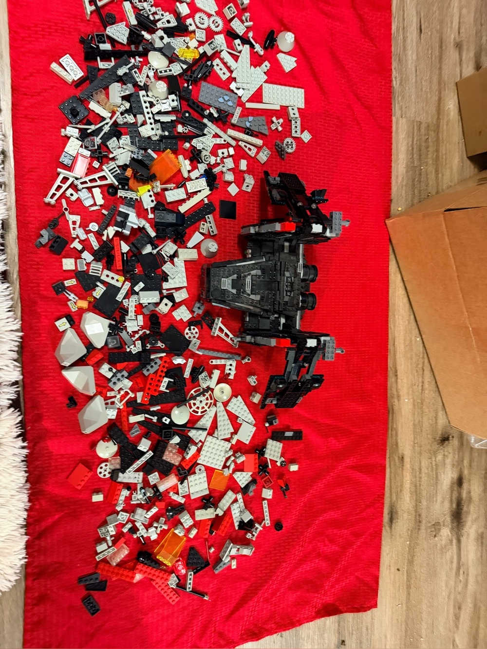Legos w Fighter Ren and minifigures